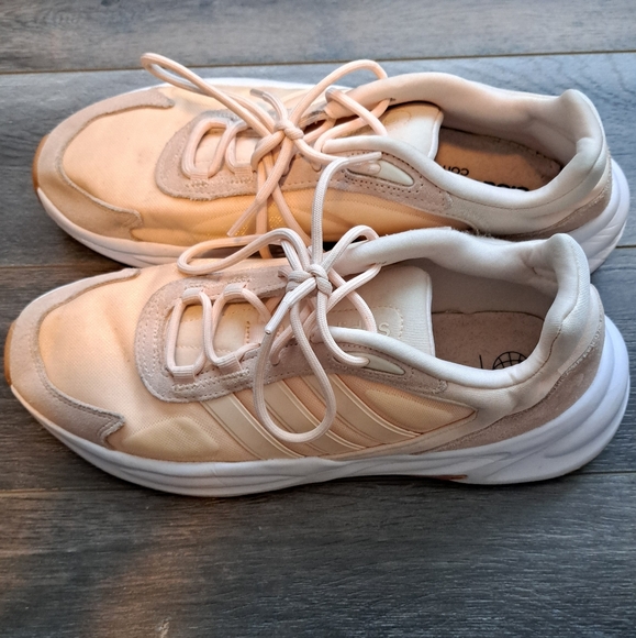 Adidas Ozelle Cloudfoam Lifestyle Running Shoes - Picture 6 of 12